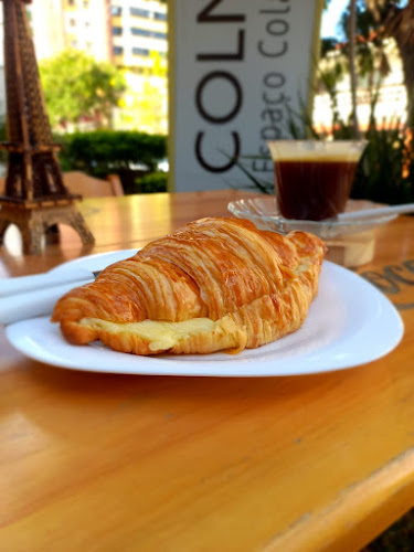 Café e Croissant